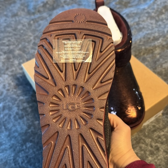 Ugg mirror Ball classic mini boots burgundy new 10 sequined - Picture 6 of 6